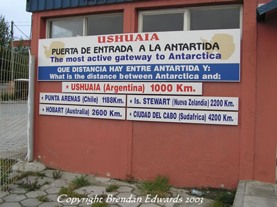 Of the ports closest to Antarctica, Ushiuia in Argentina has the shortest distance for visitors to travel